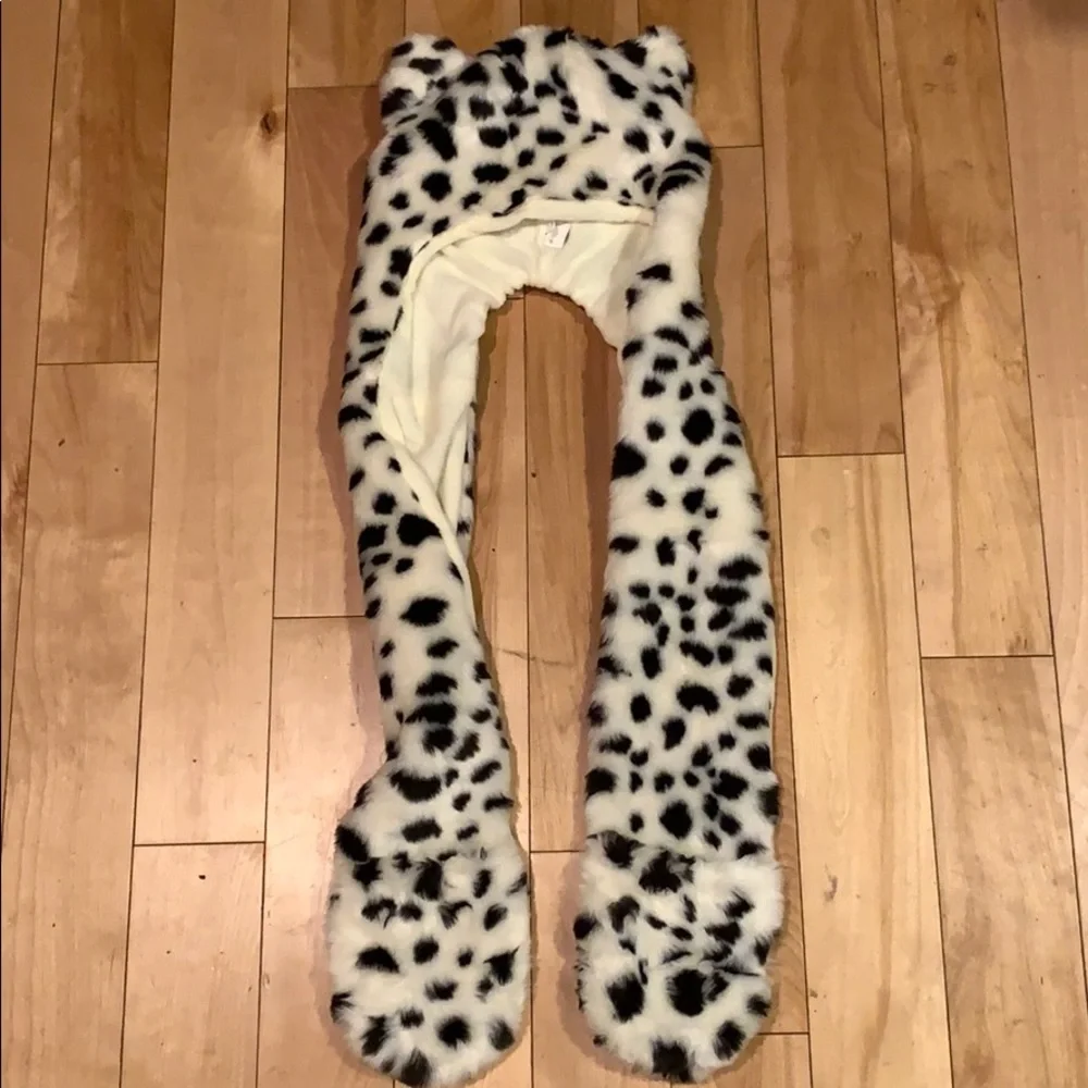 New Cat & Jack Hooded Scarf‎ Leopard w/ Pockets